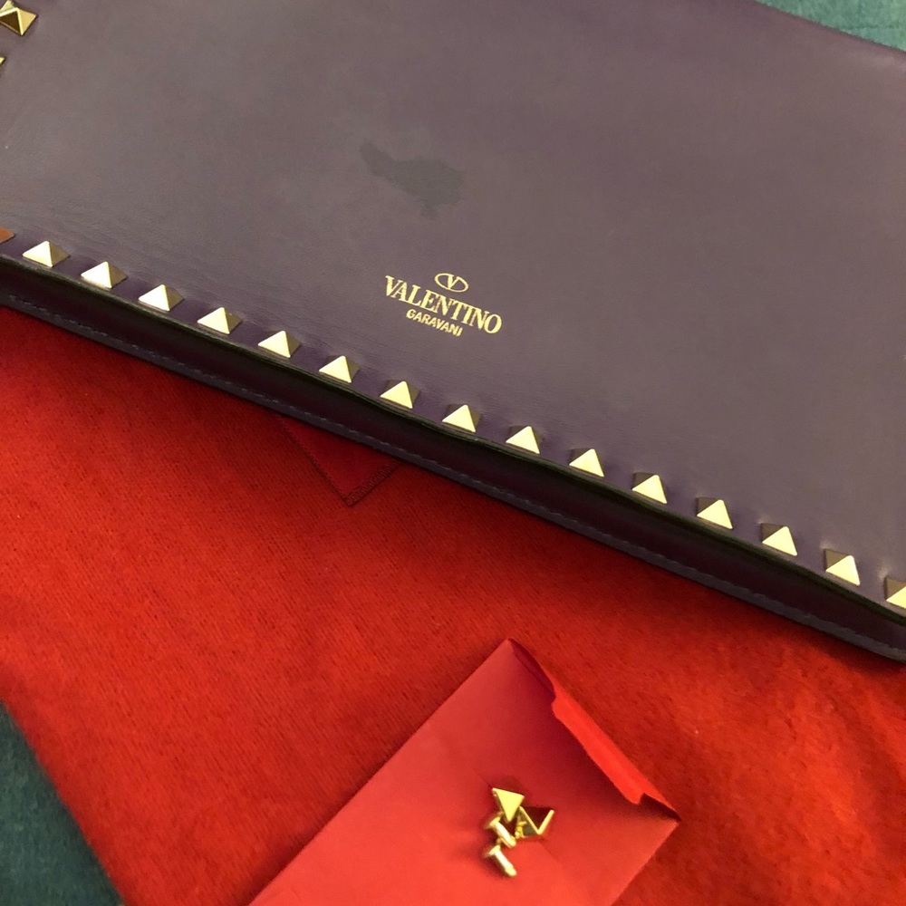 Valentino Clutch